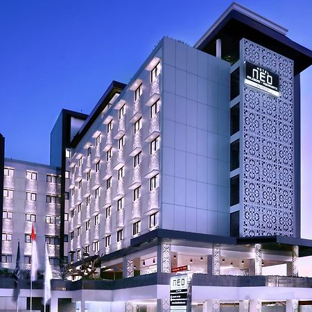 Hotel Neo Malioboro By Aston Jogjacarta Exterior foto